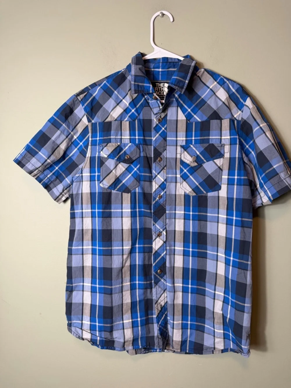 The North Face Blue and Gray Plaid‎ Short-Sleeve Button-Down Shirt Large